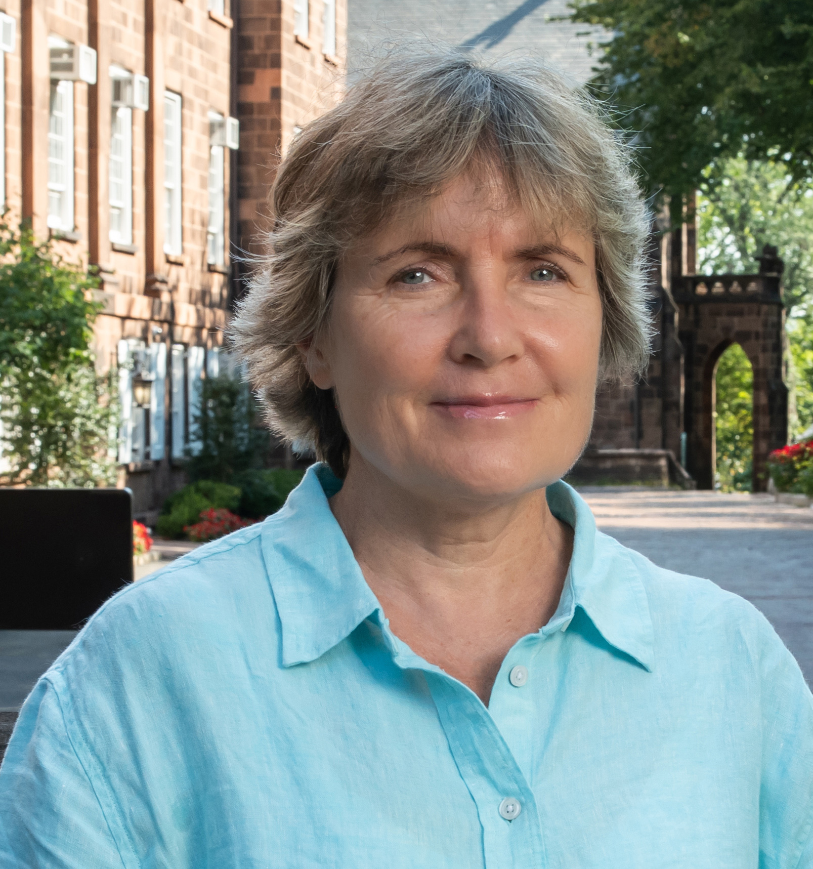 Olena Elbert